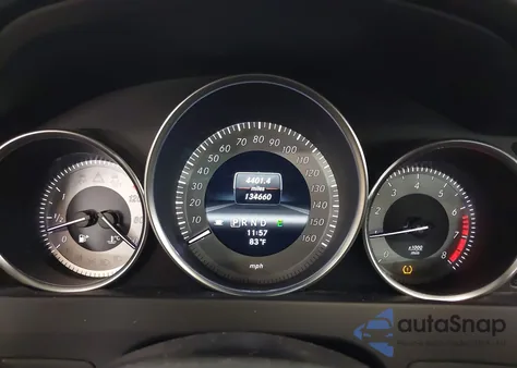 2013 Mercedes-Benz C 300 Sport 4Matic z USA, uszkodzony, nr VIN WDDGF8AB1DR267313